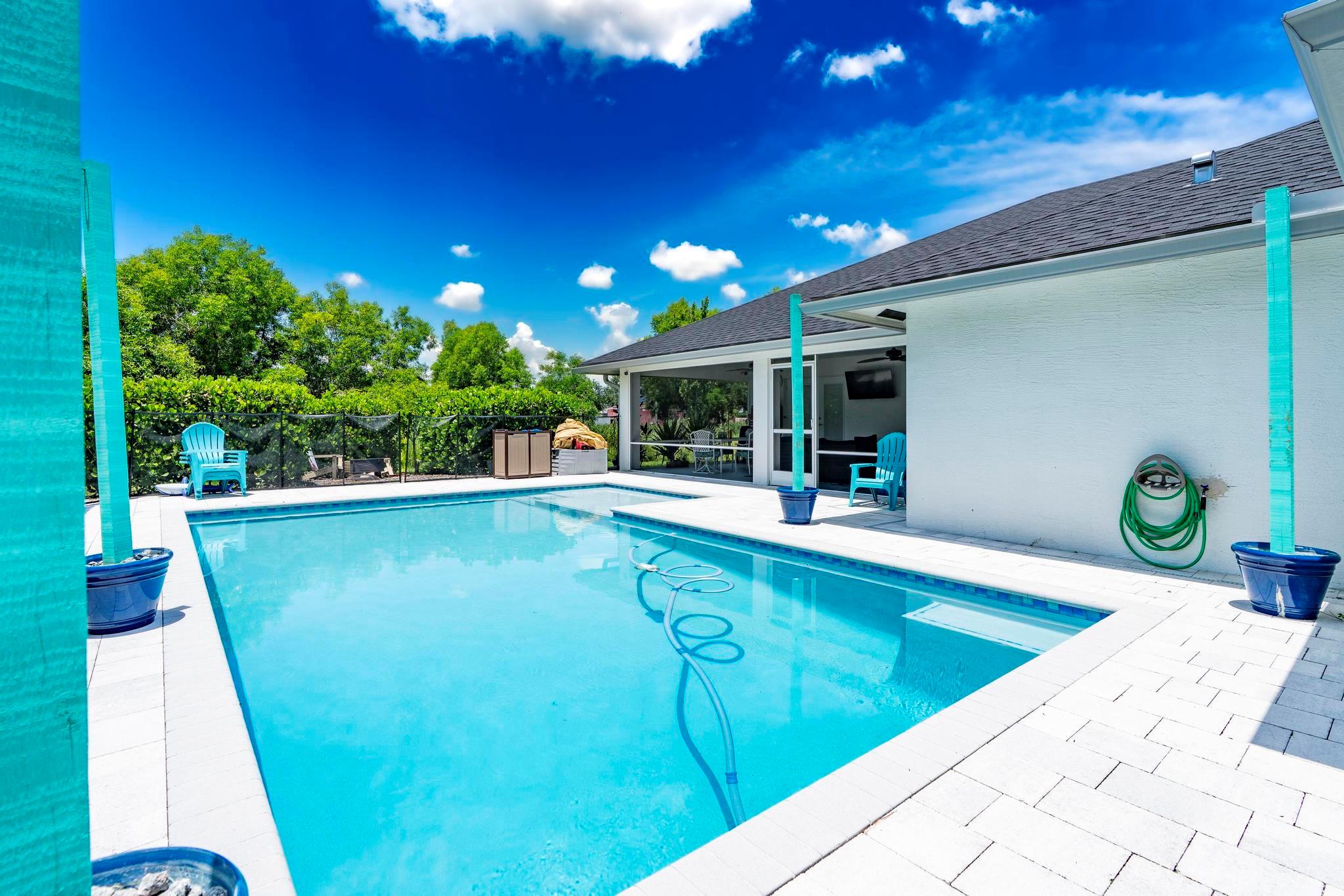 5810 NW Chesboro Terrace