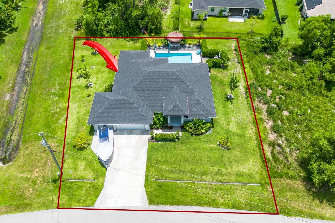 5810 NW Chesboro Terrace