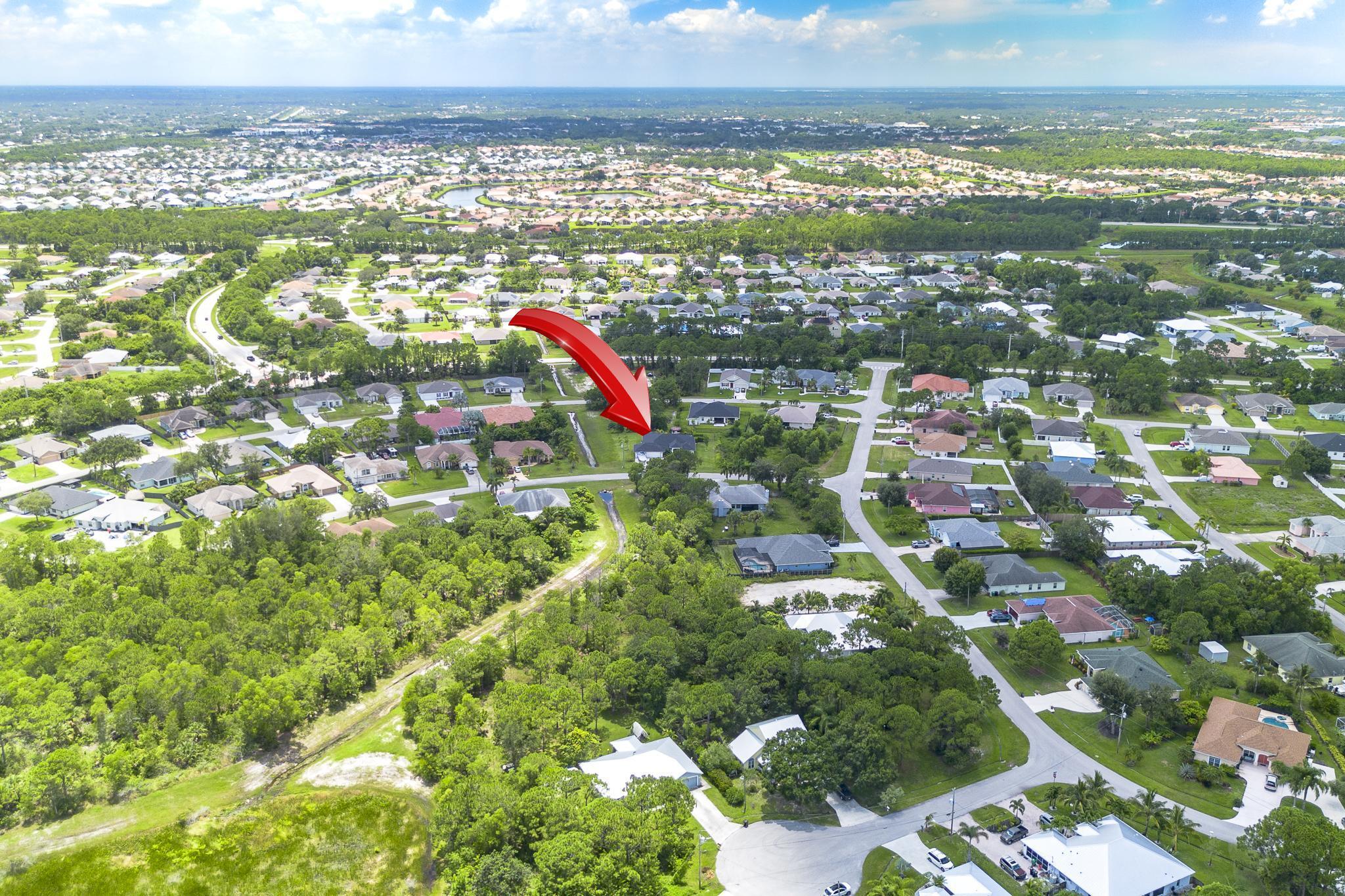 5810 NW Chesboro Terrace