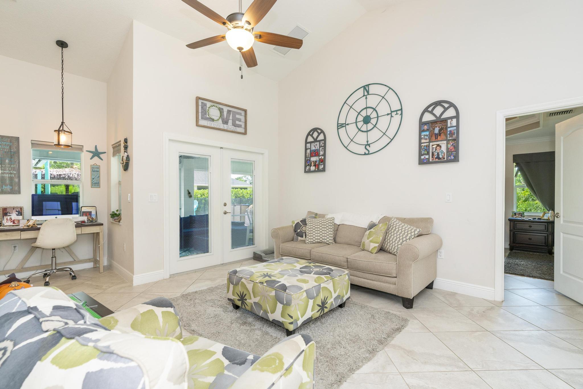 5810 NW Chesboro Terrace