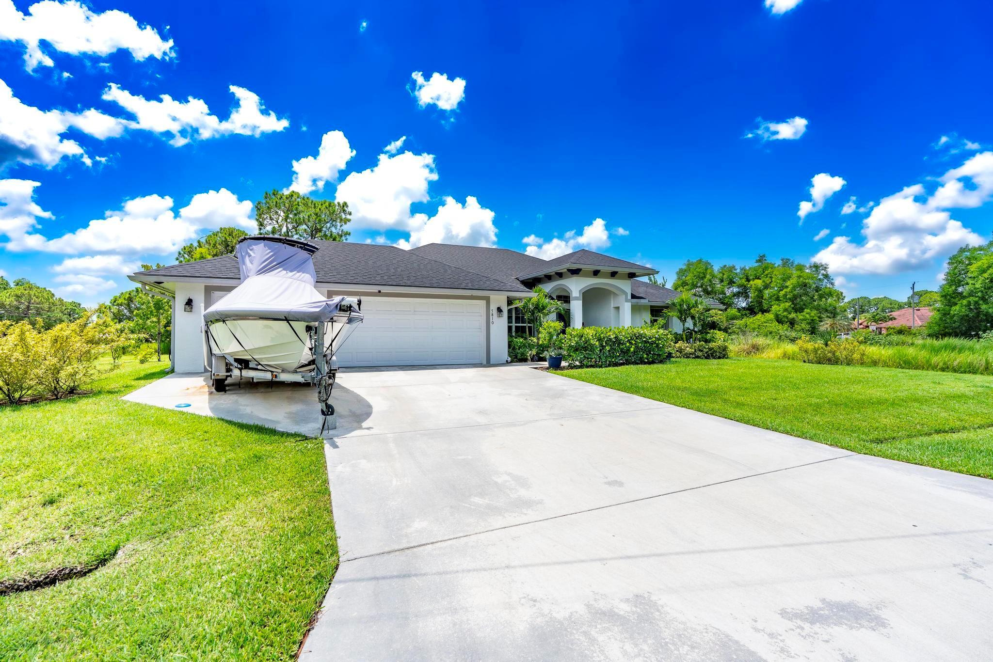 5810 NW Chesboro Terrace