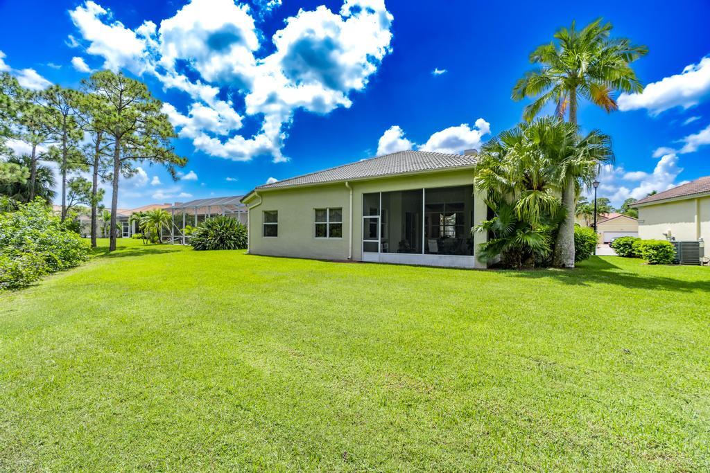650 SW Long Key Court