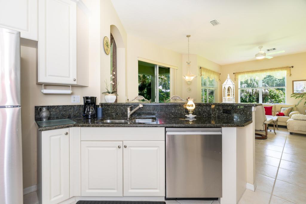 650 SW Long Key Court