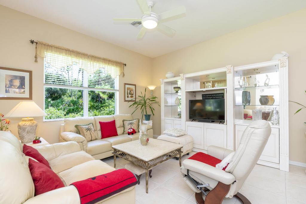 650 SW Long Key Court