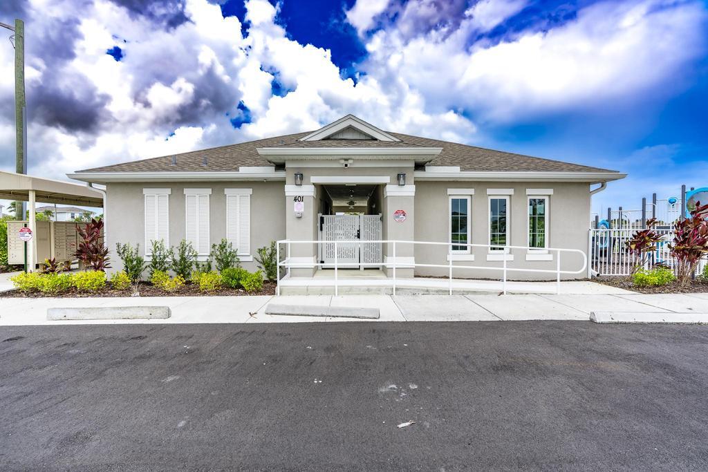 252 Raspberry Road