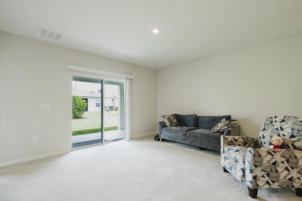 252 Raspberry Road