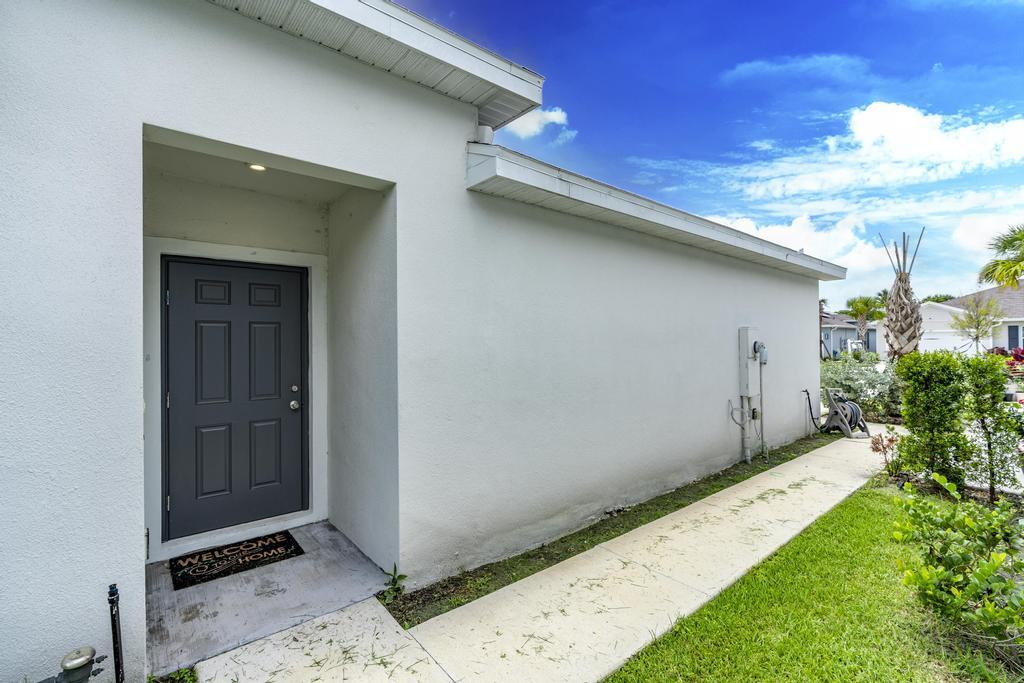 252 Raspberry Road