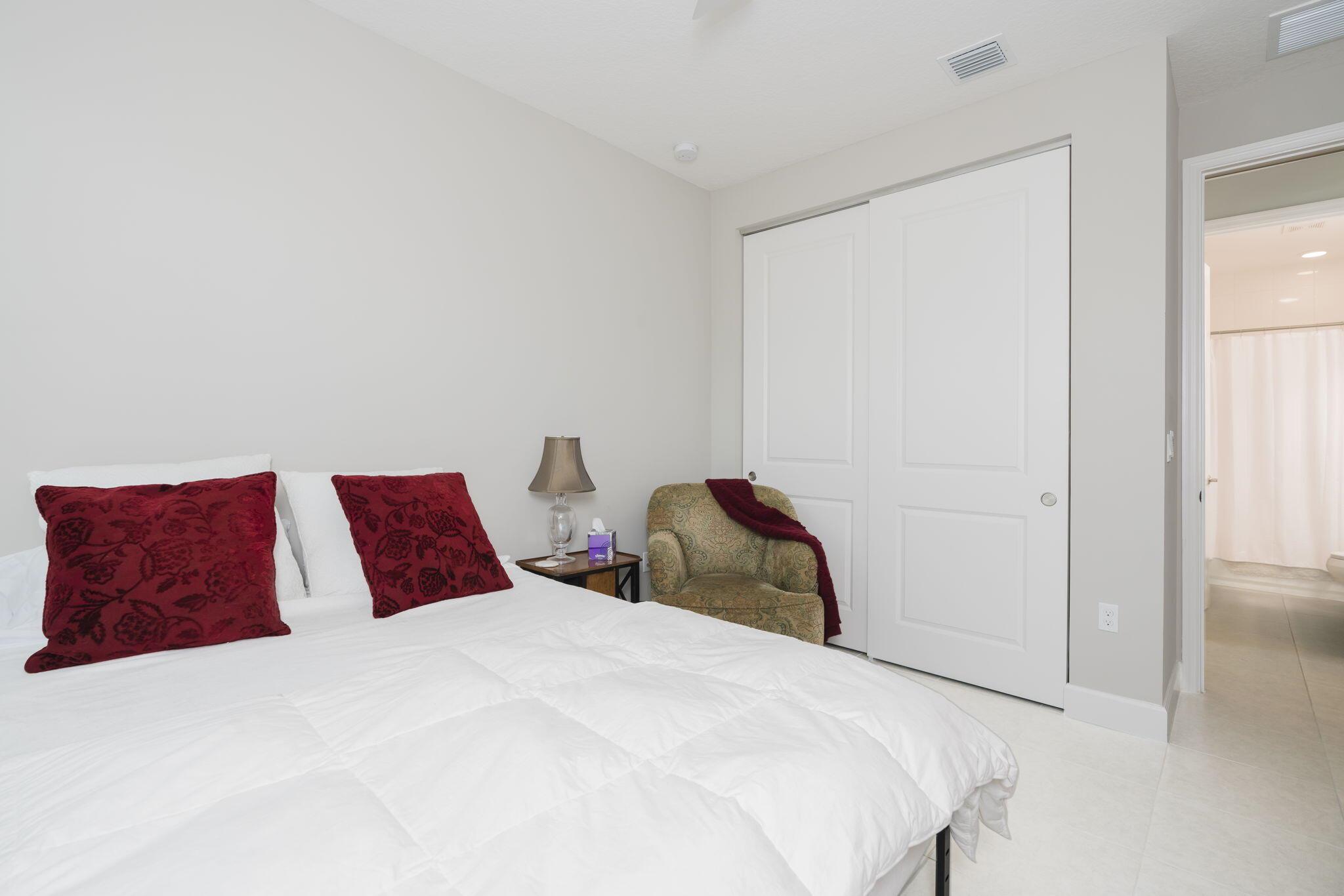 13312 SW River Rock Road