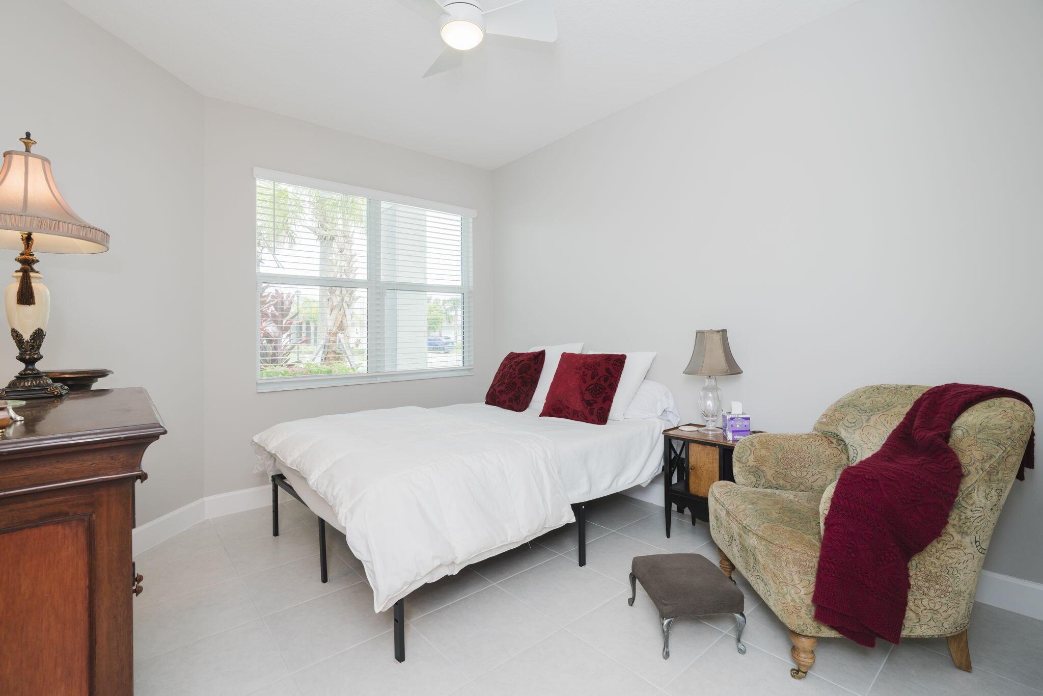 13312 SW River Rock Road