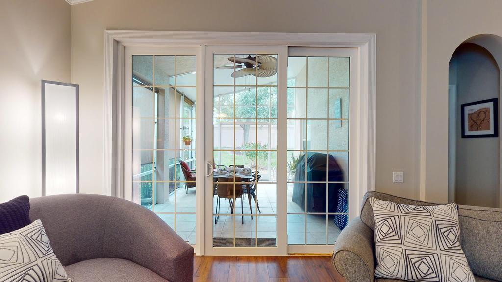 607 NW Whitfield Way