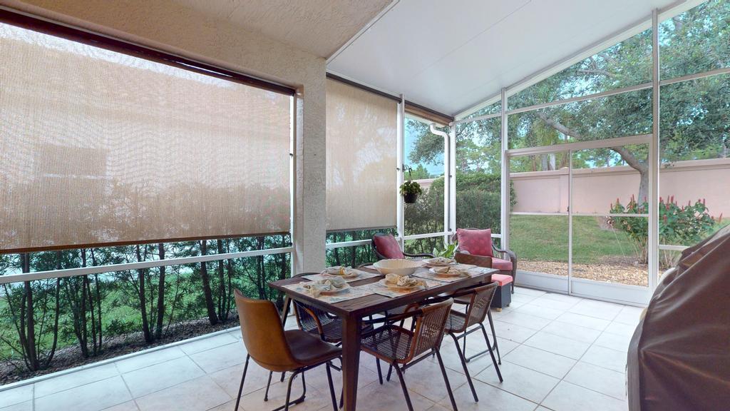 607 NW Whitfield Way