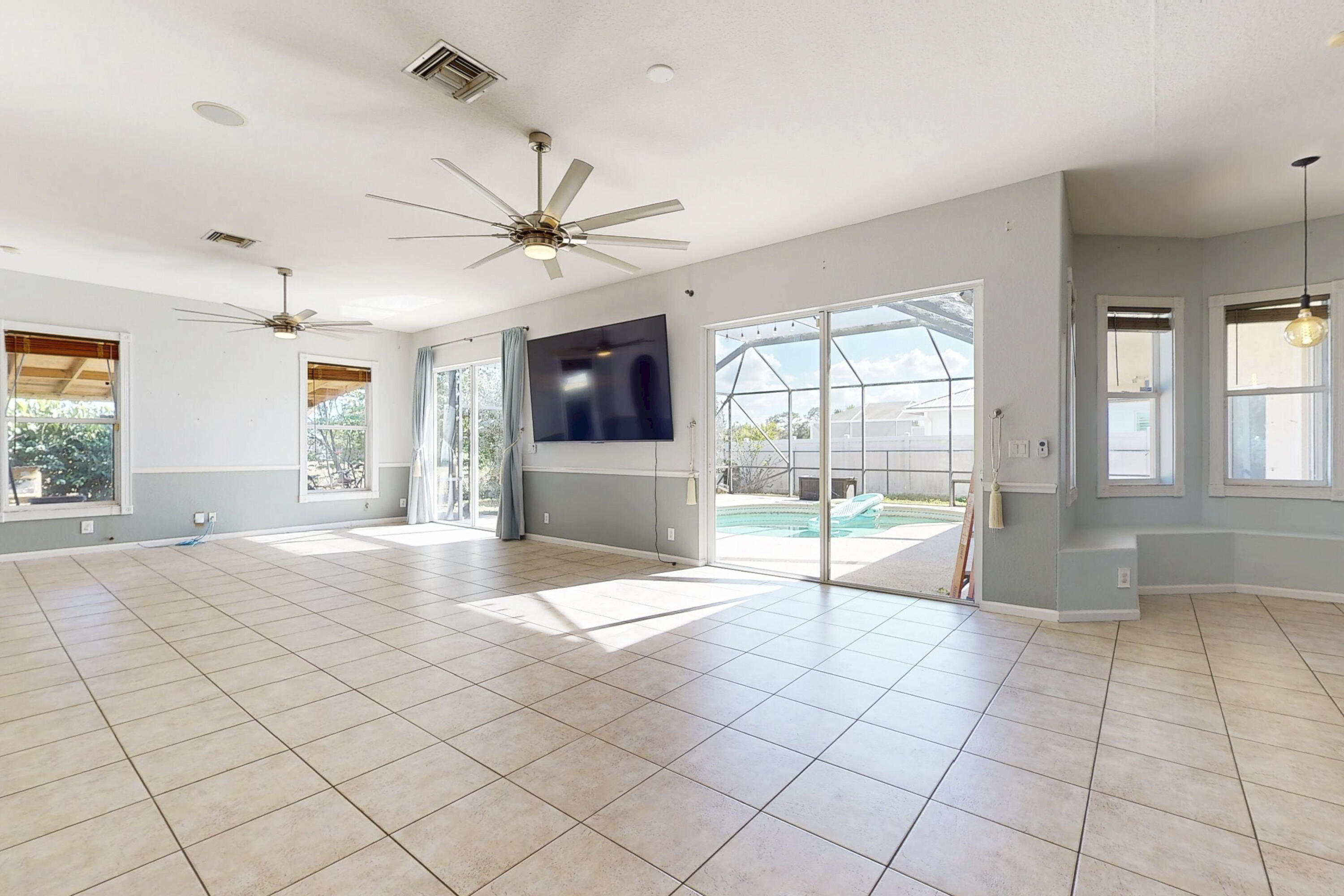 6147 NW East Deville Circle, Port St. Lucie