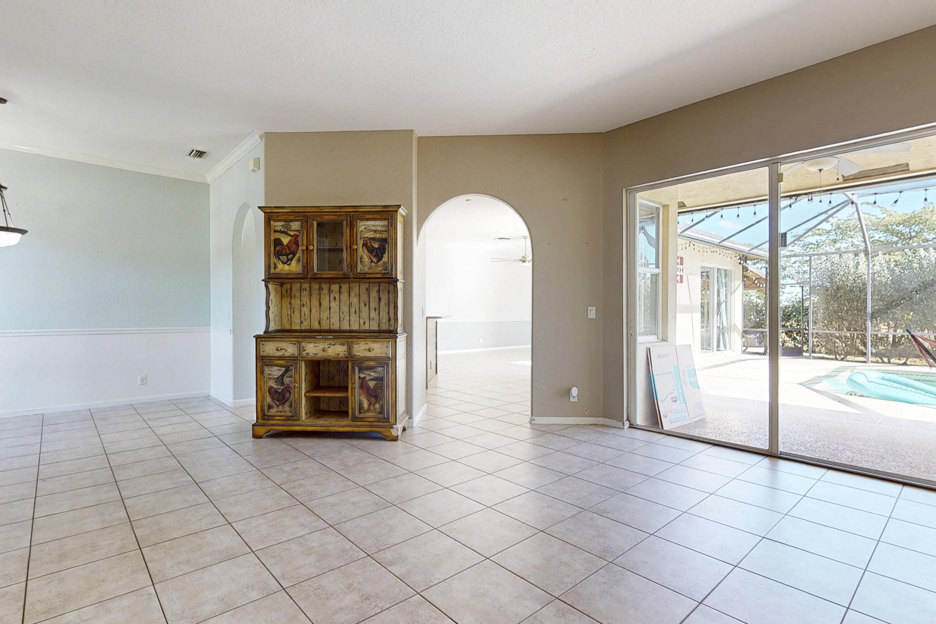 6147 NW East Deville Circle, Port St. Lucie