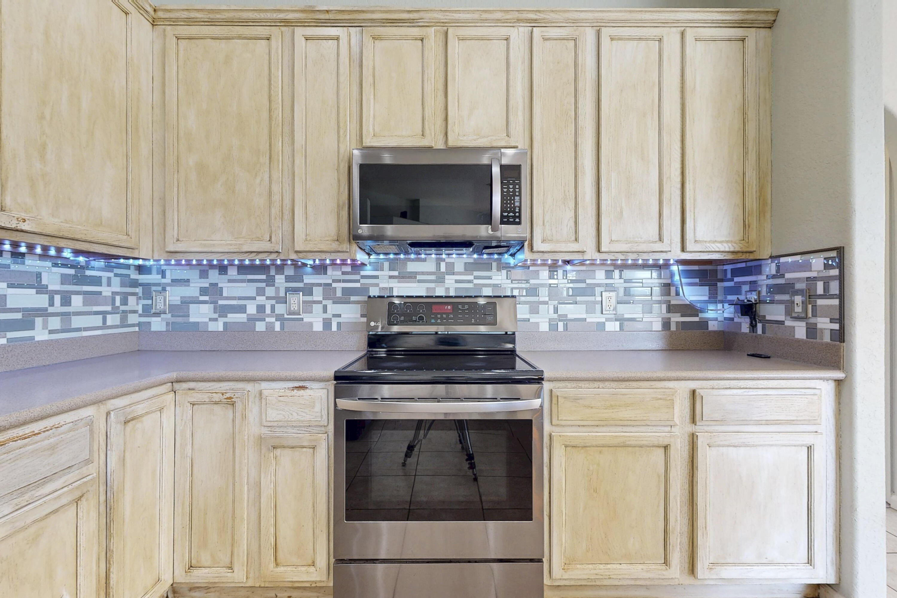 6147 NW East Deville Circle, Port St. Lucie