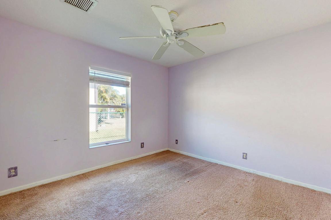 6147 NW East Deville Circle, Port St. Lucie