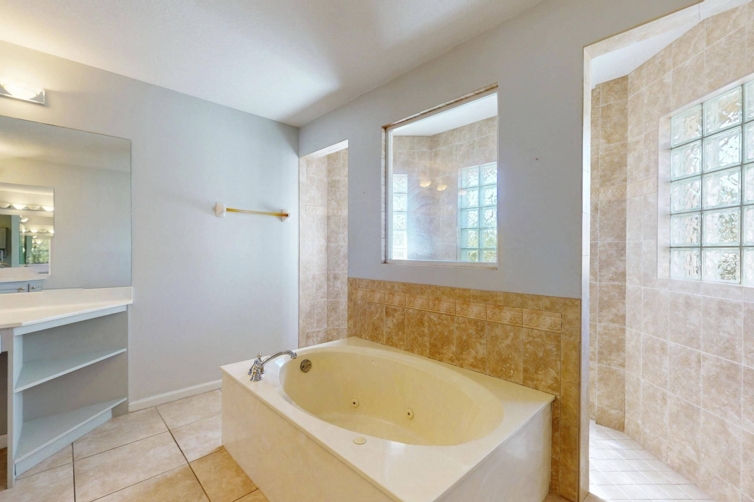 6147 NW East Deville Circle, Port St. Lucie