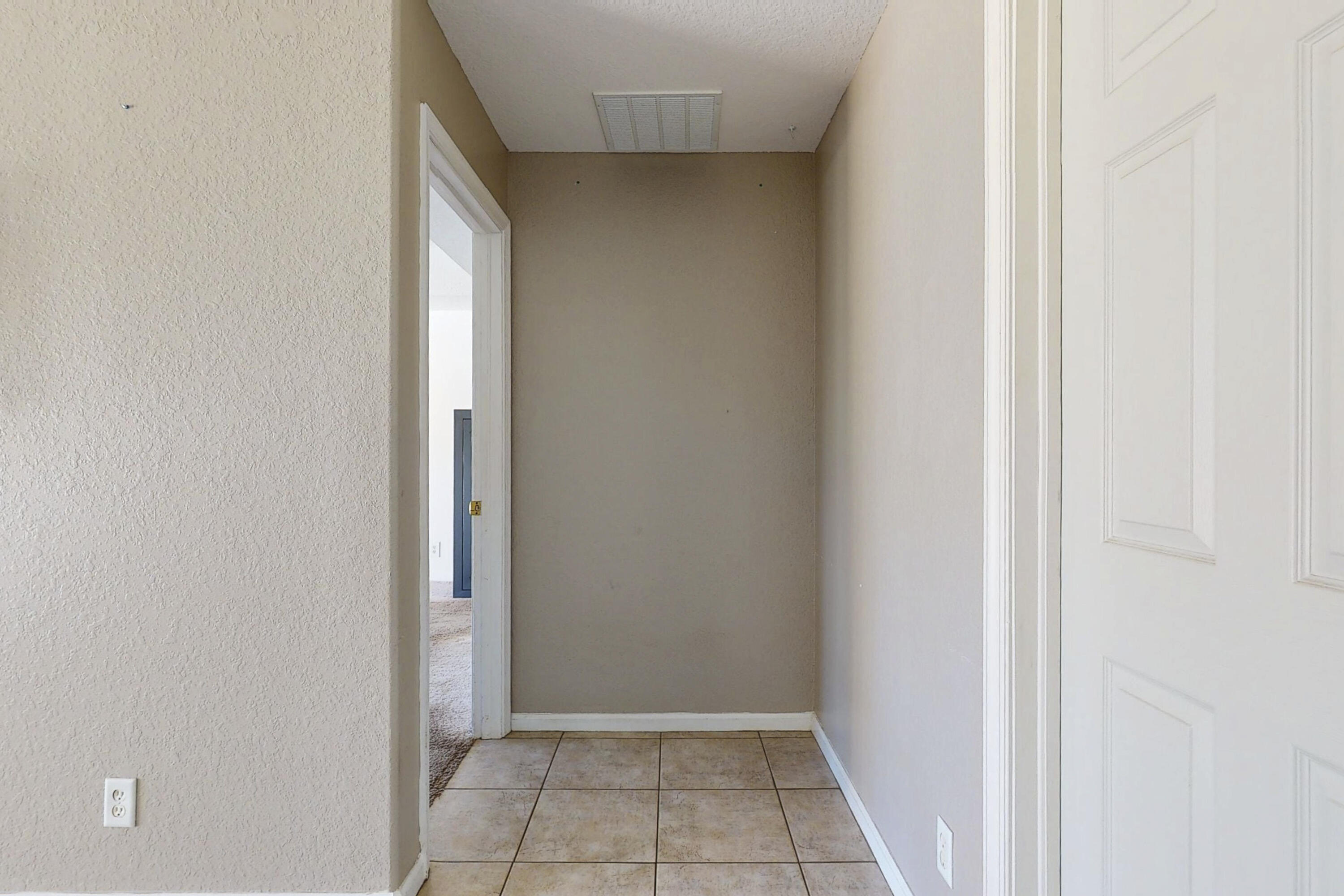 6147 NW East Deville Circle, Port St. Lucie