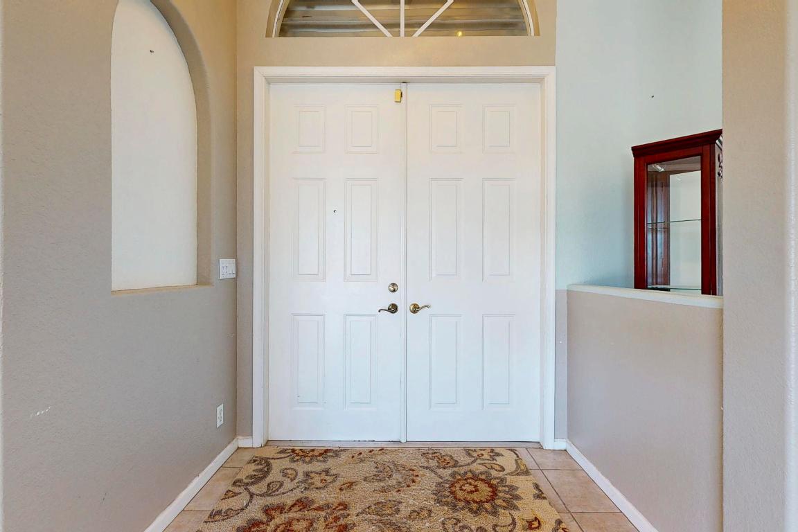 6147 NW East Deville Circle, Port St. Lucie