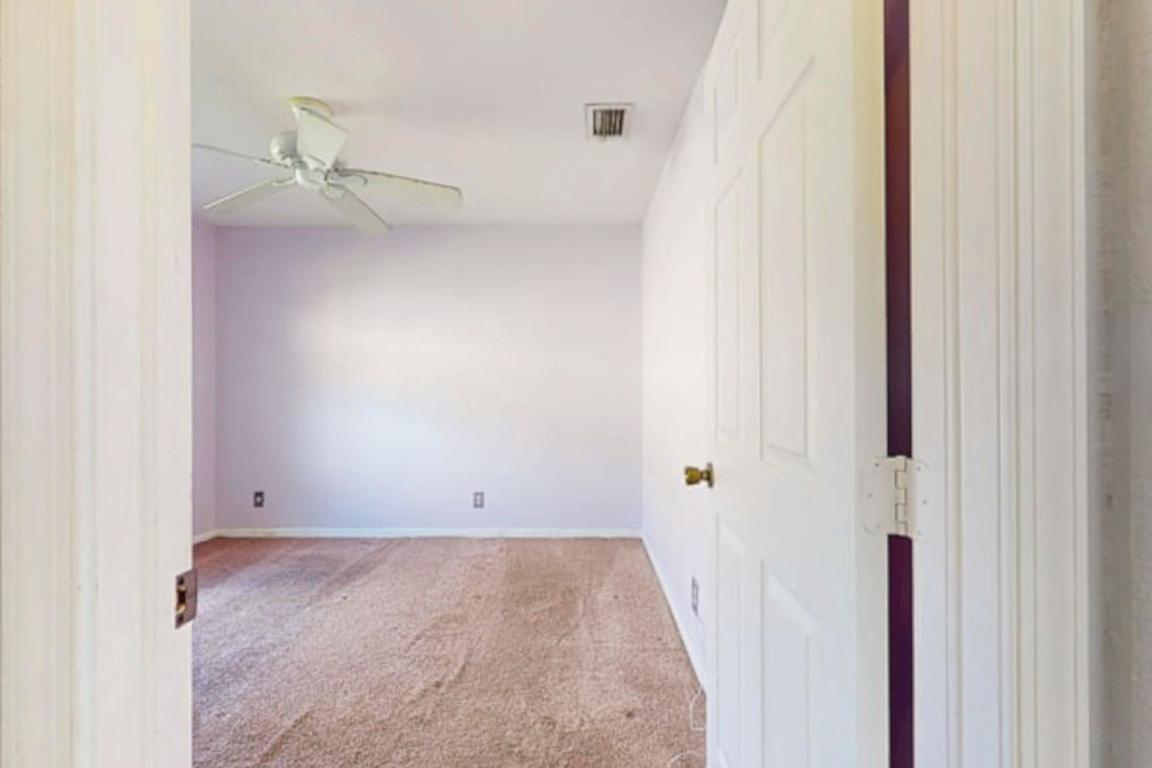 6147 NW East Deville Circle, Port St. Lucie