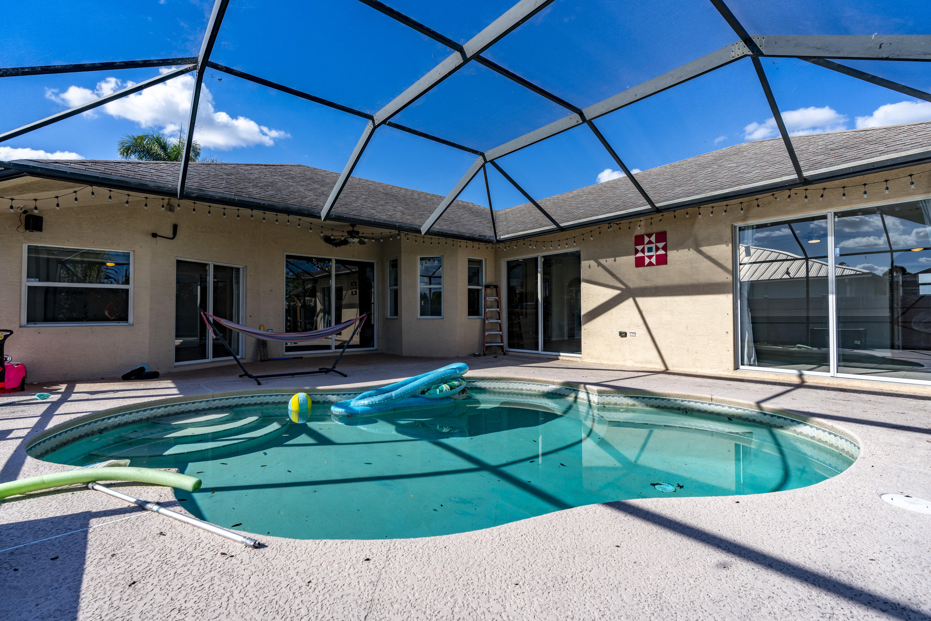 6147 NW East Deville Circle, Port St. Lucie