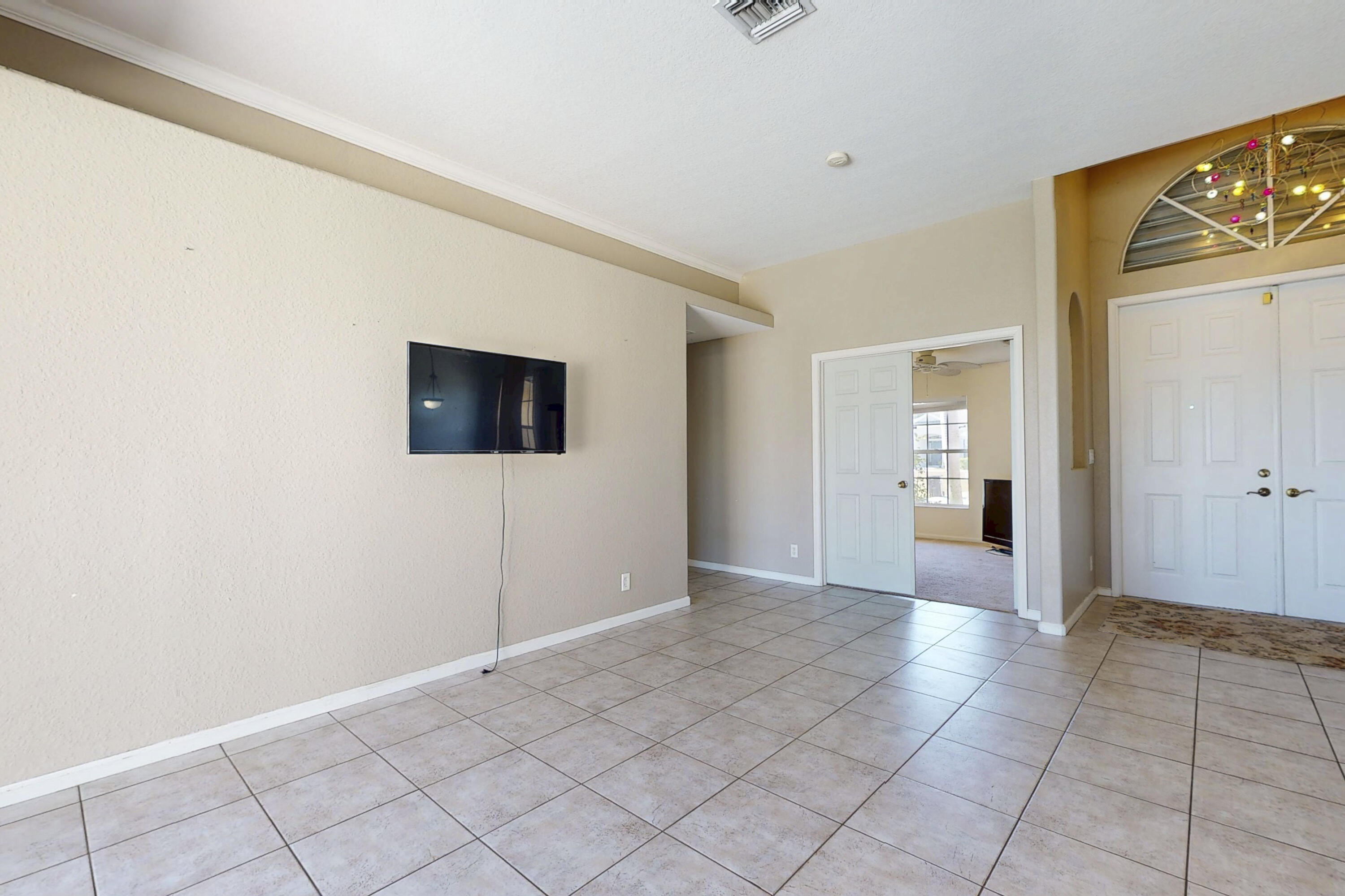 6147 NW East Deville Circle, Port St. Lucie