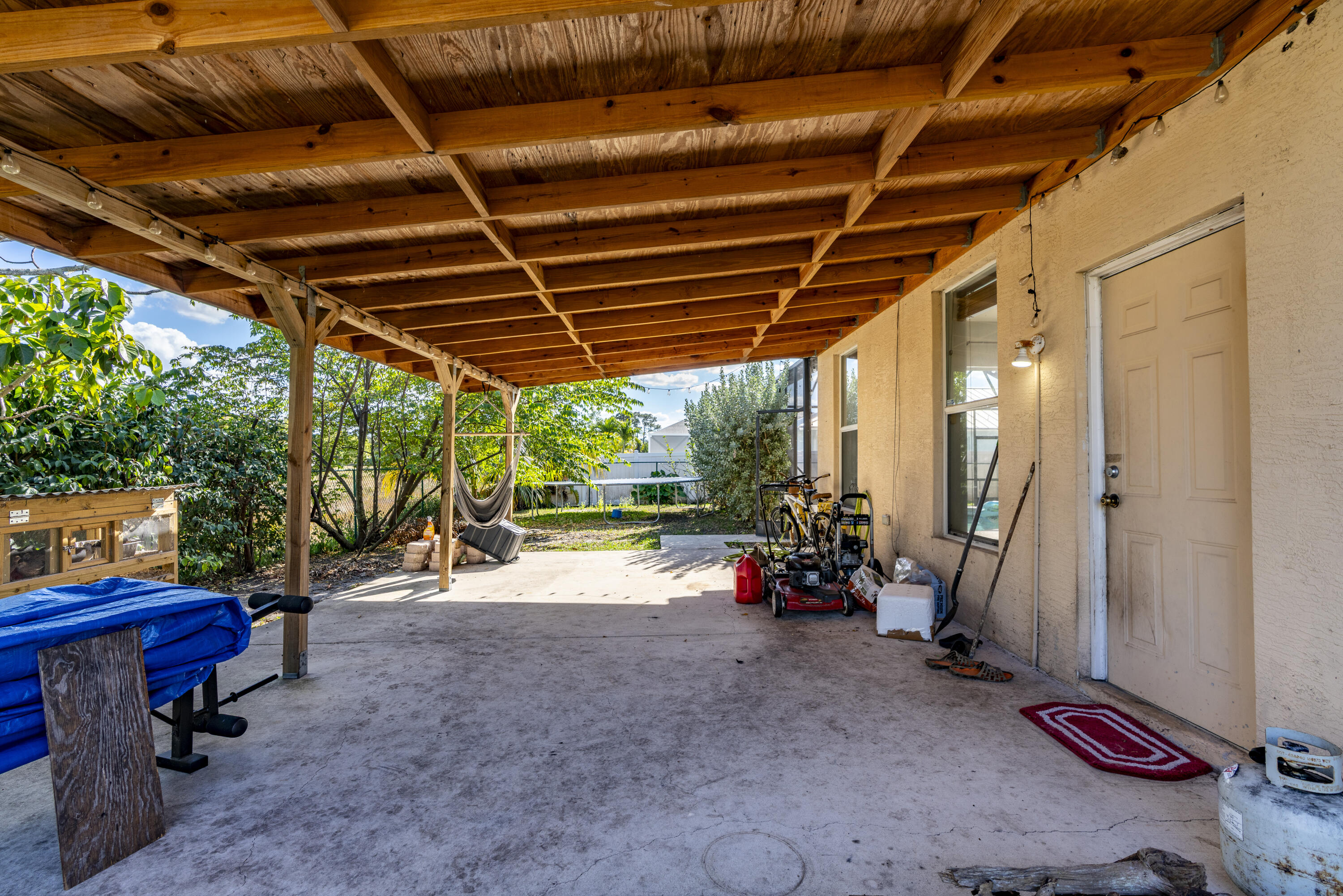 6147 NW East Deville Circle, Port St. Lucie