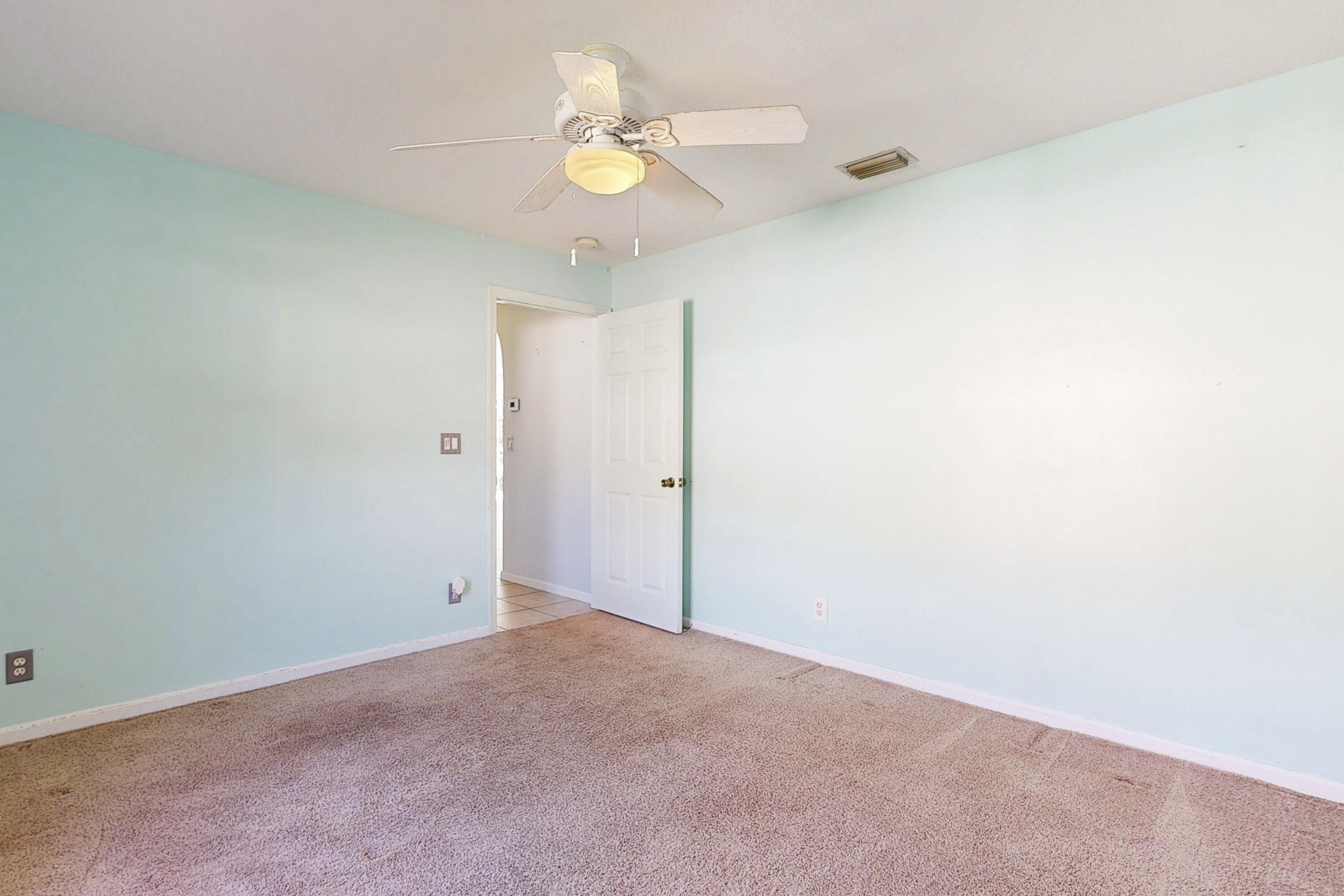 6147 NW East Deville Circle, Port St. Lucie