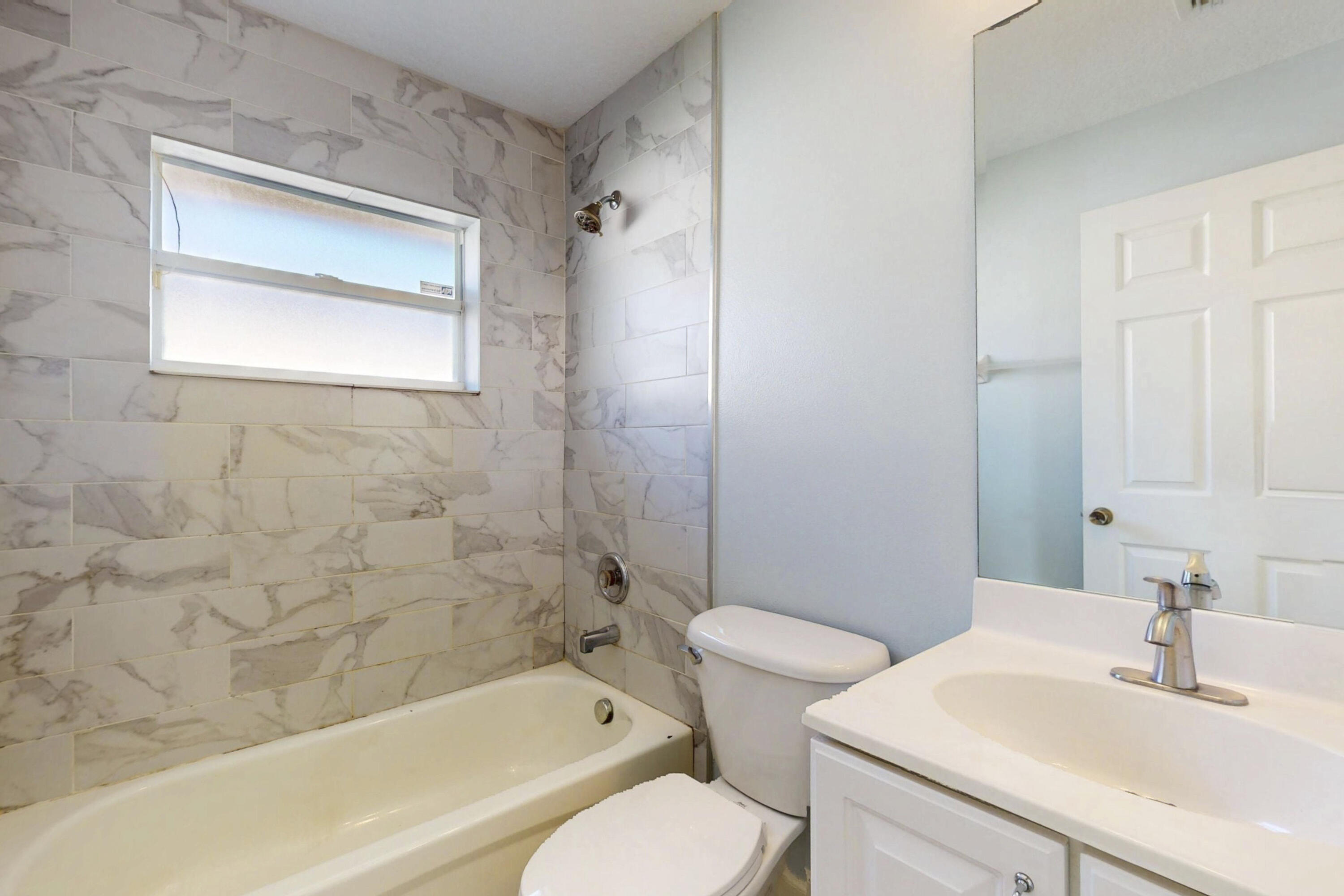 6147 NW East Deville Circle, Port St. Lucie