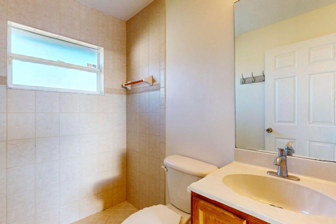 6147 NW East Deville Circle, Port St. Lucie