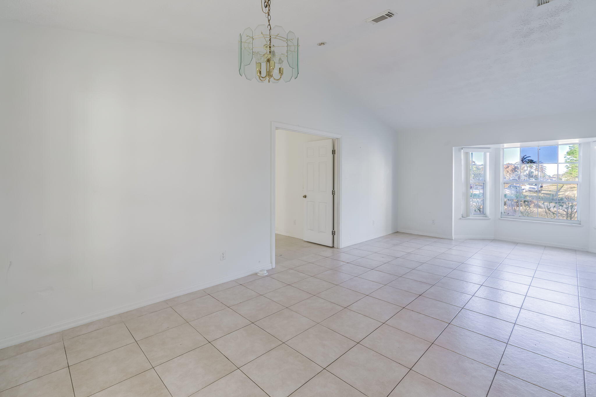 298 SW Eyerly Avenue, Port St. Lucie