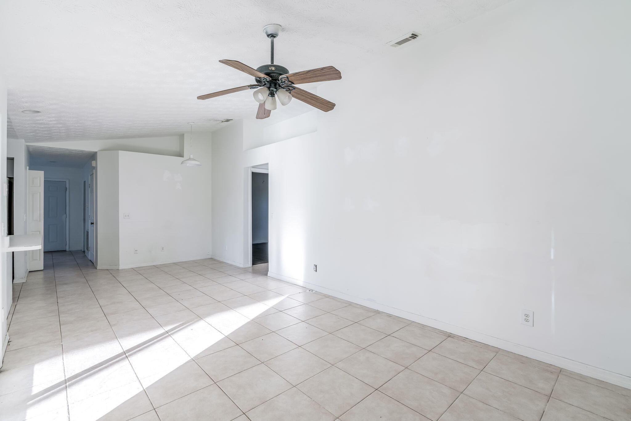 298 SW Eyerly Avenue, Port St. Lucie