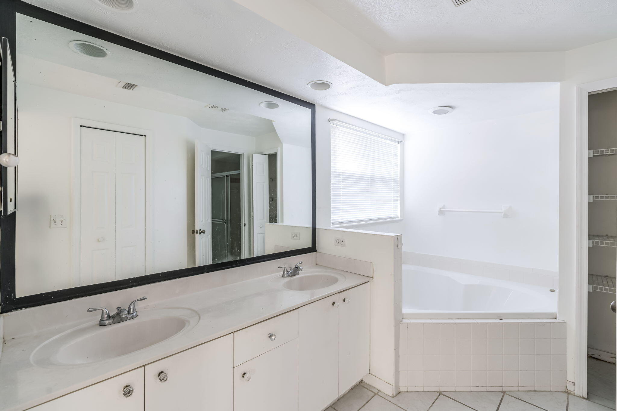 298 SW Eyerly Avenue, Port St. Lucie