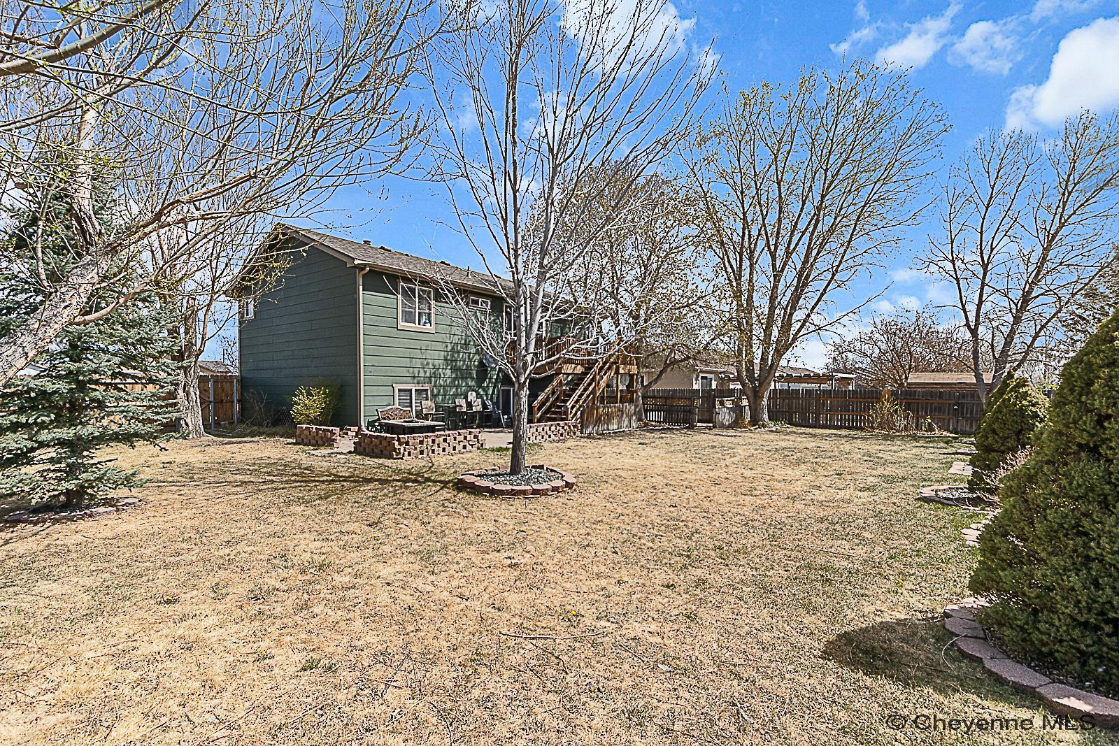 2239 MEADOW DR