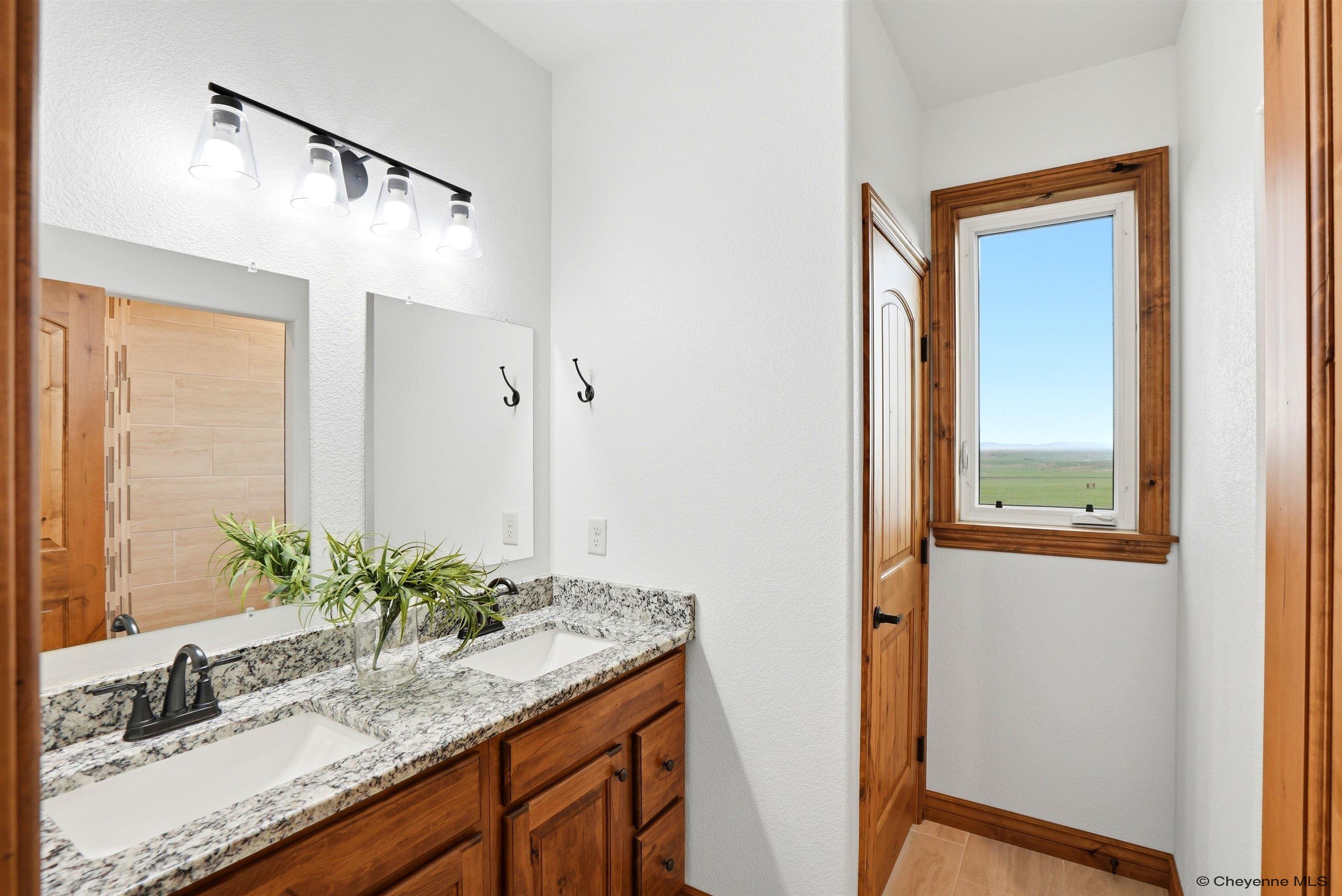 1047 SOUTH MULE TRL