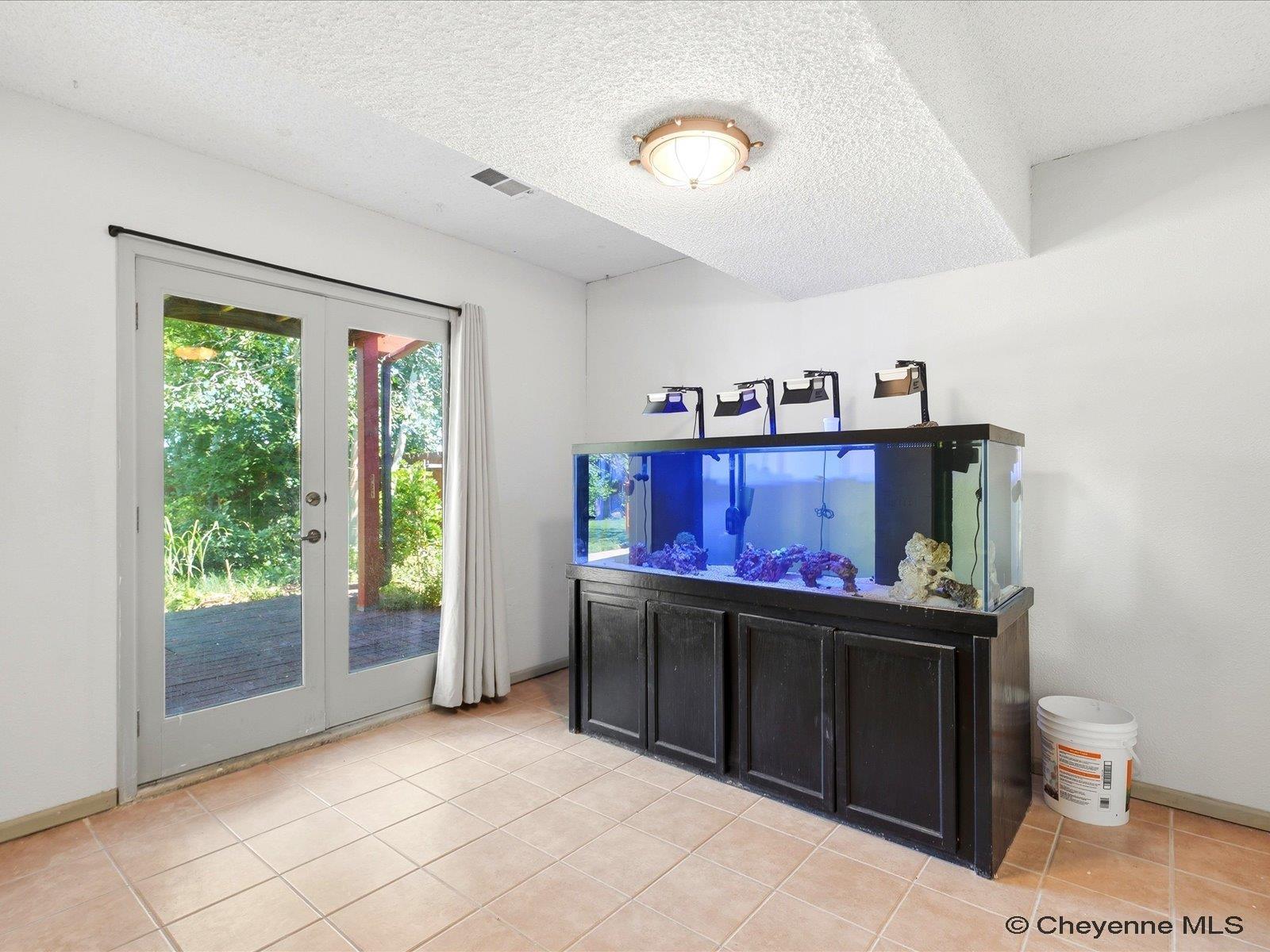 1139 LONG VALLEY RD