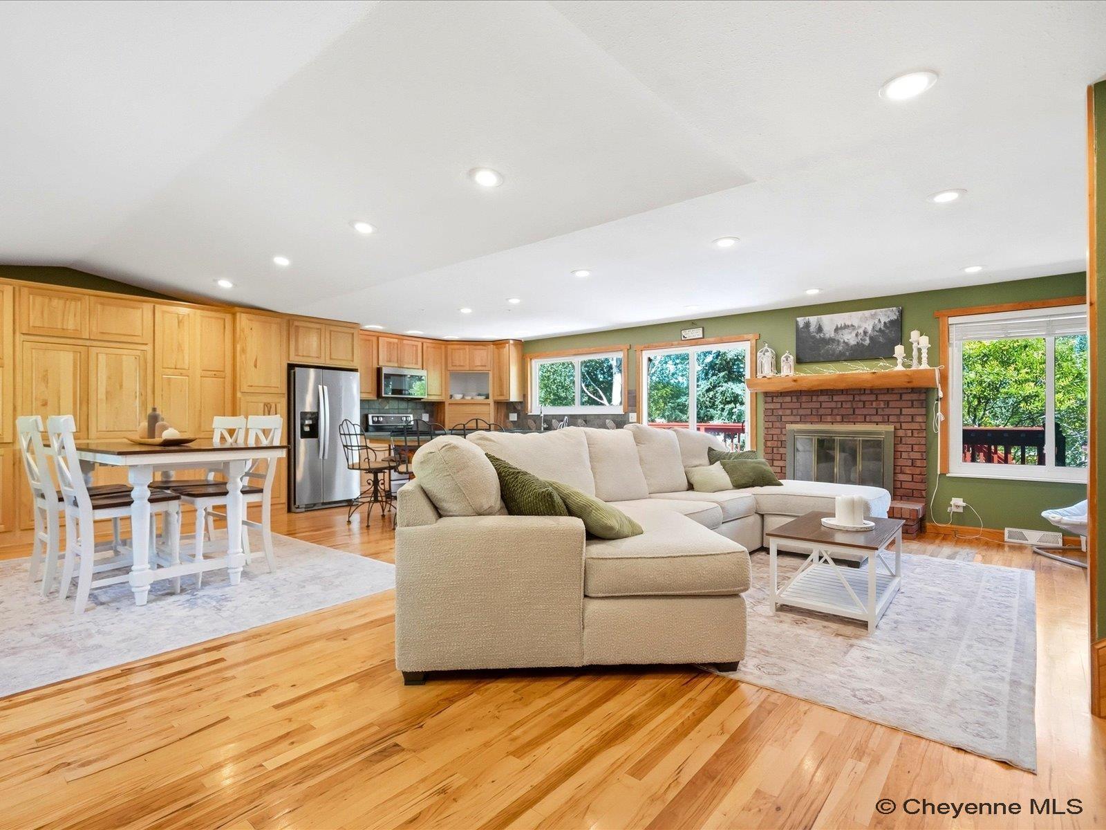 1139 LONG VALLEY RD