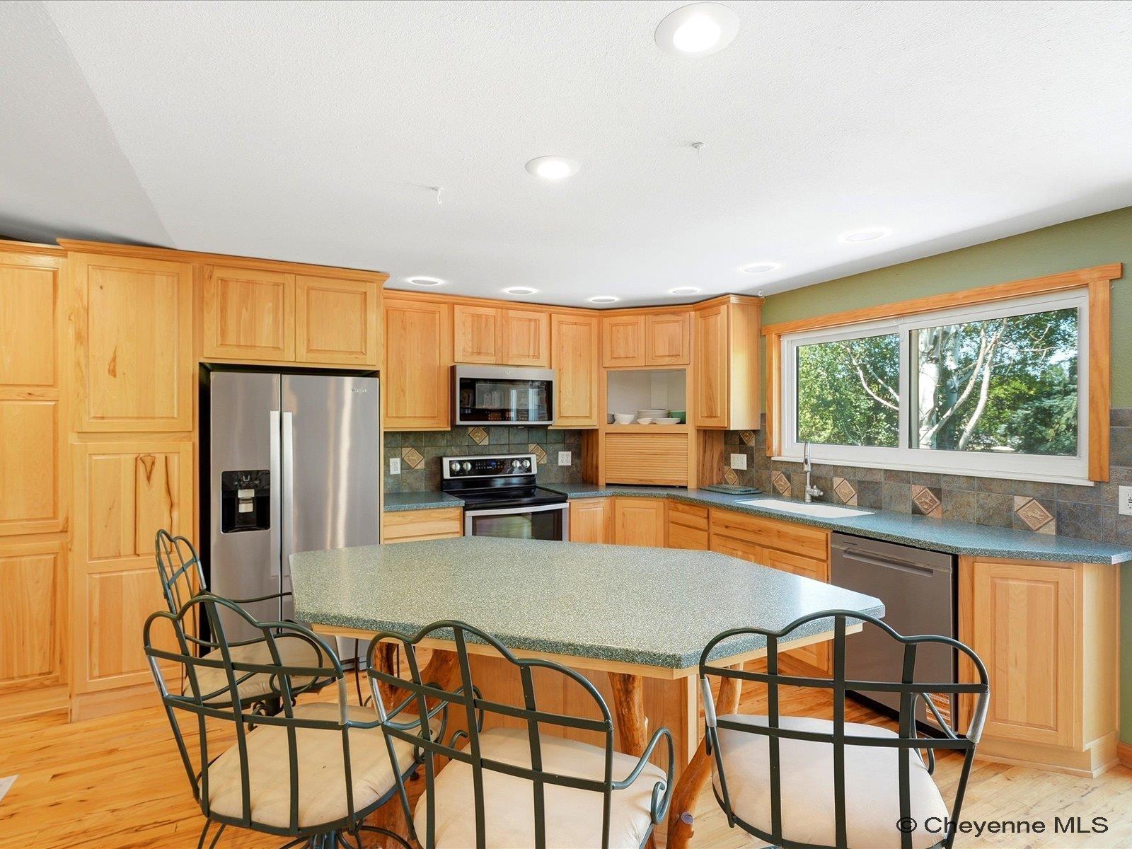 1139 LONG VALLEY RD