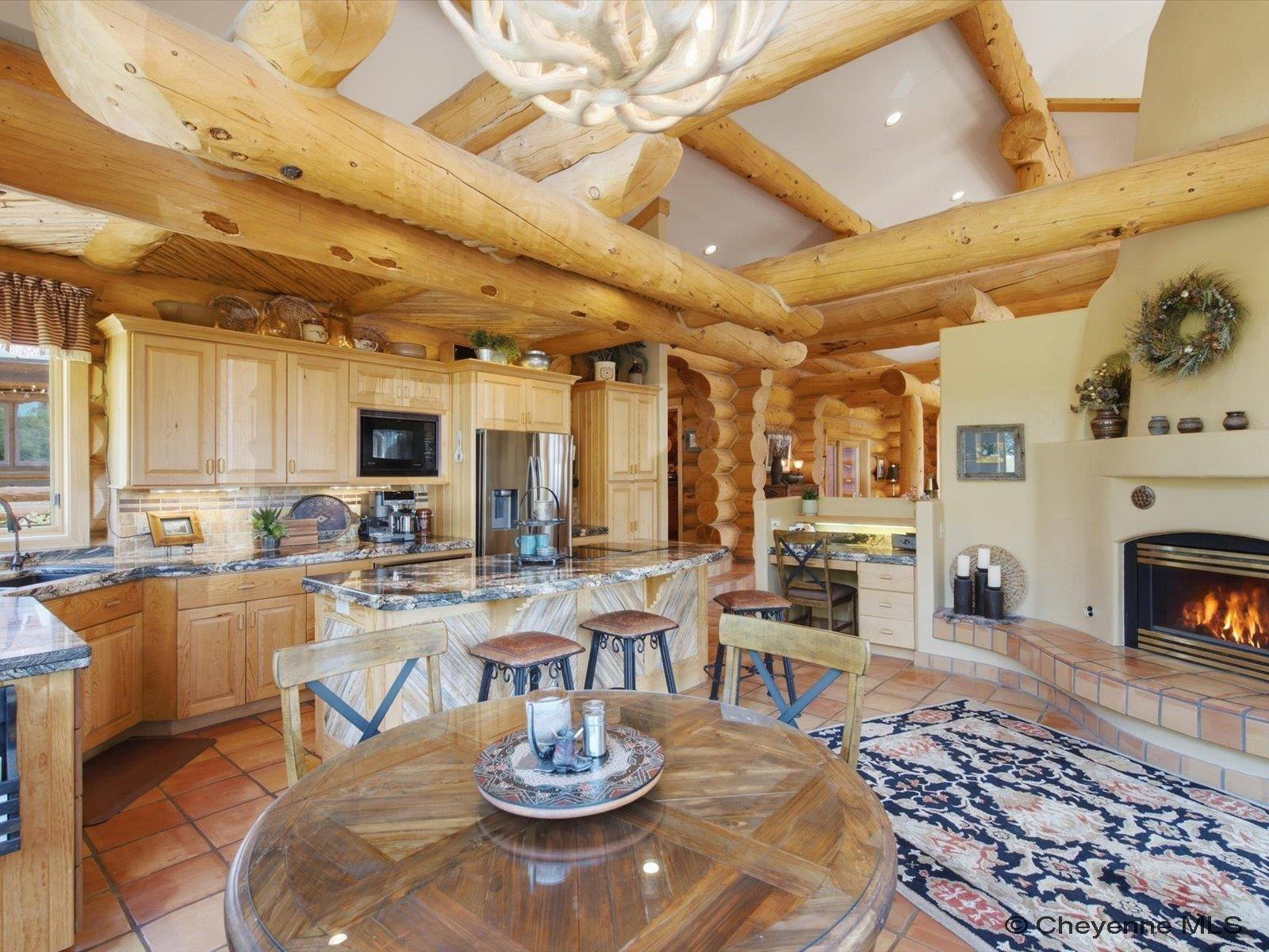 77 CROSS CREEK RD