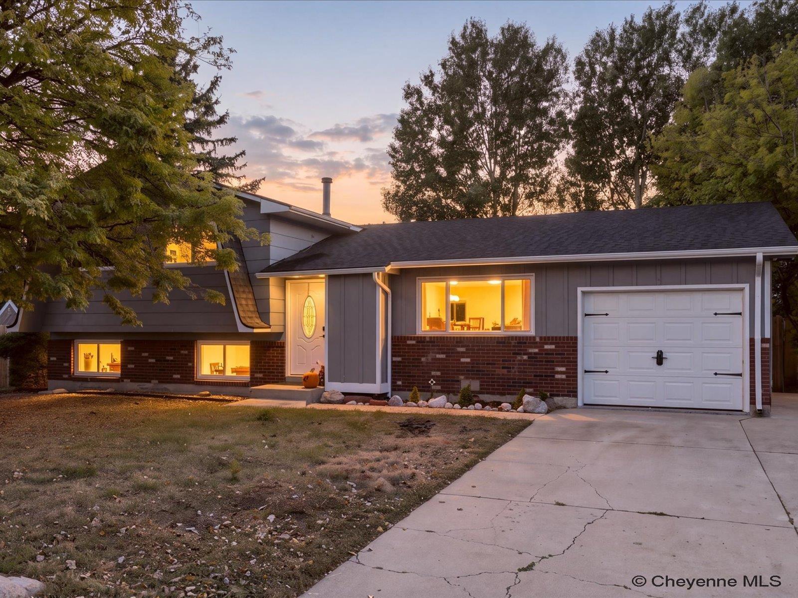 4722 KING ARTHUR