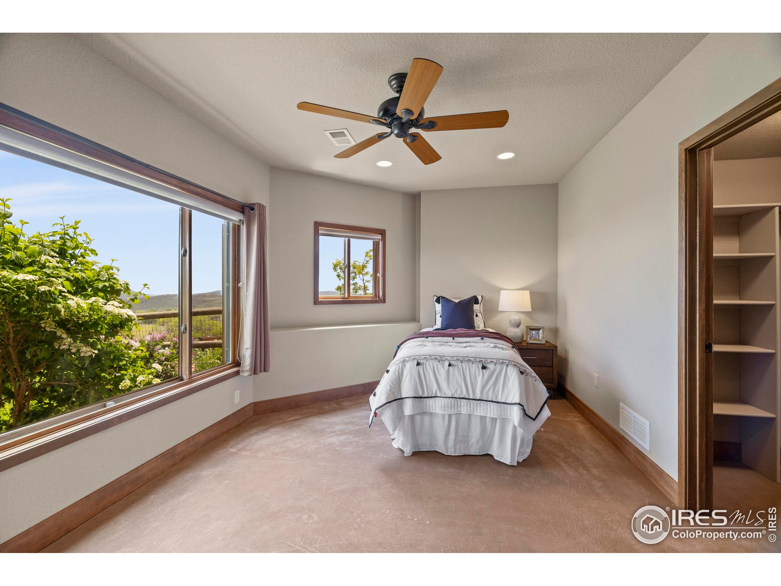 183 Red Bear Rd