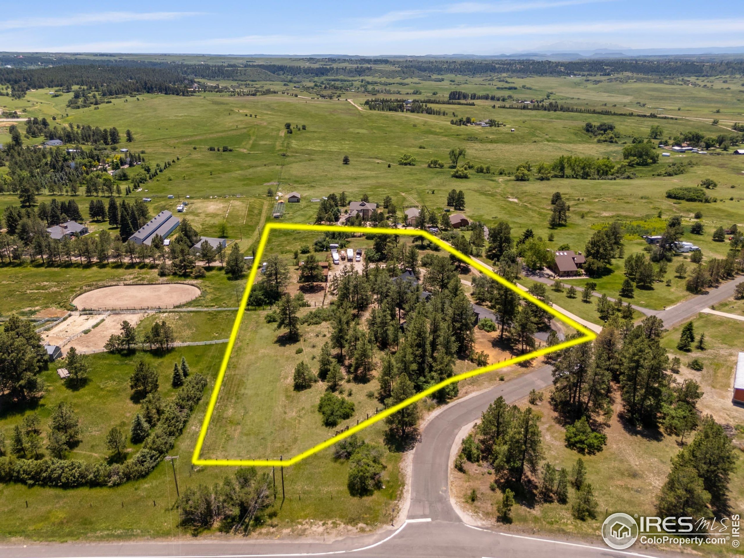 8987 Village Pines Cir