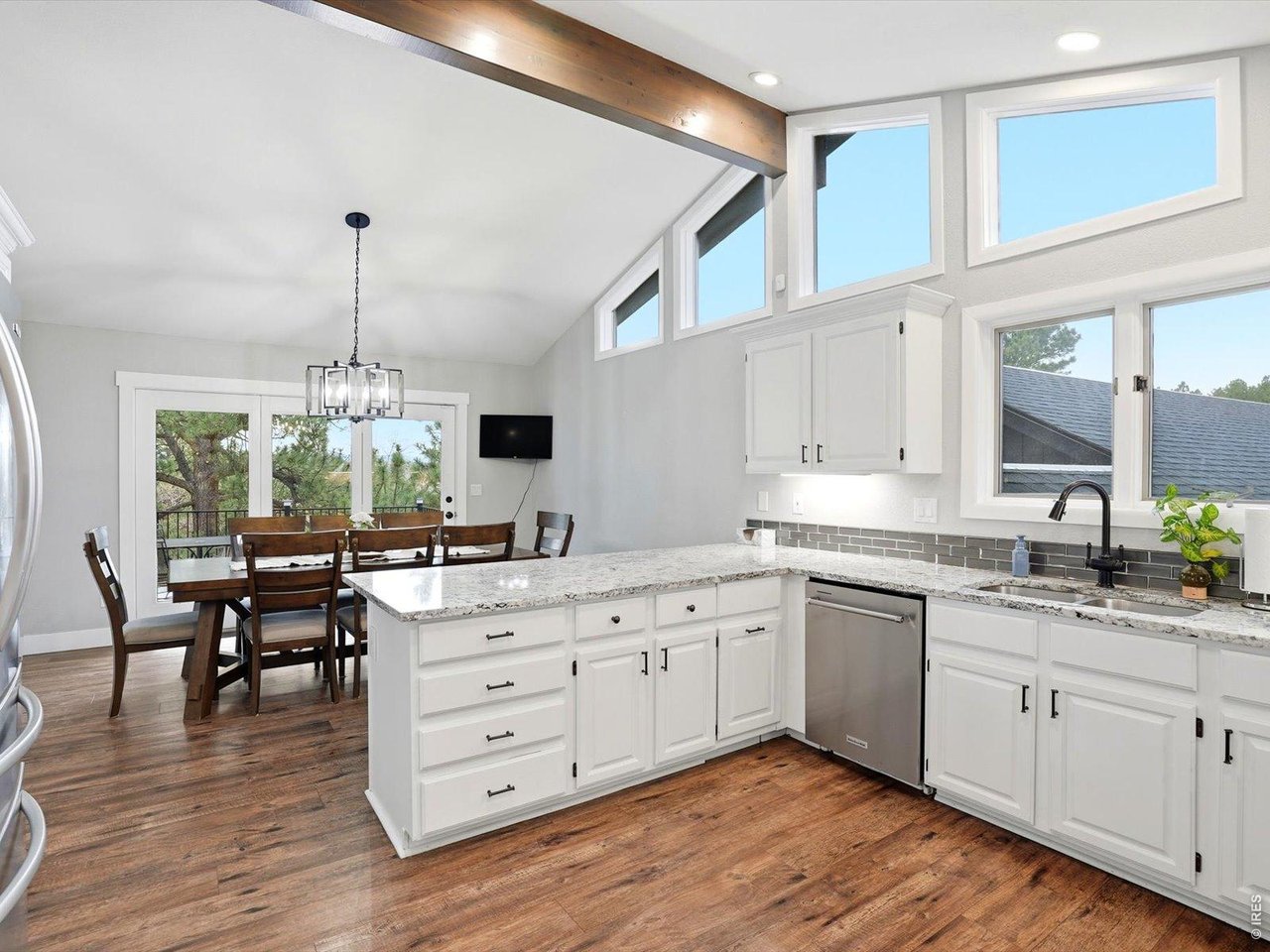 8987 Village Pines Cir