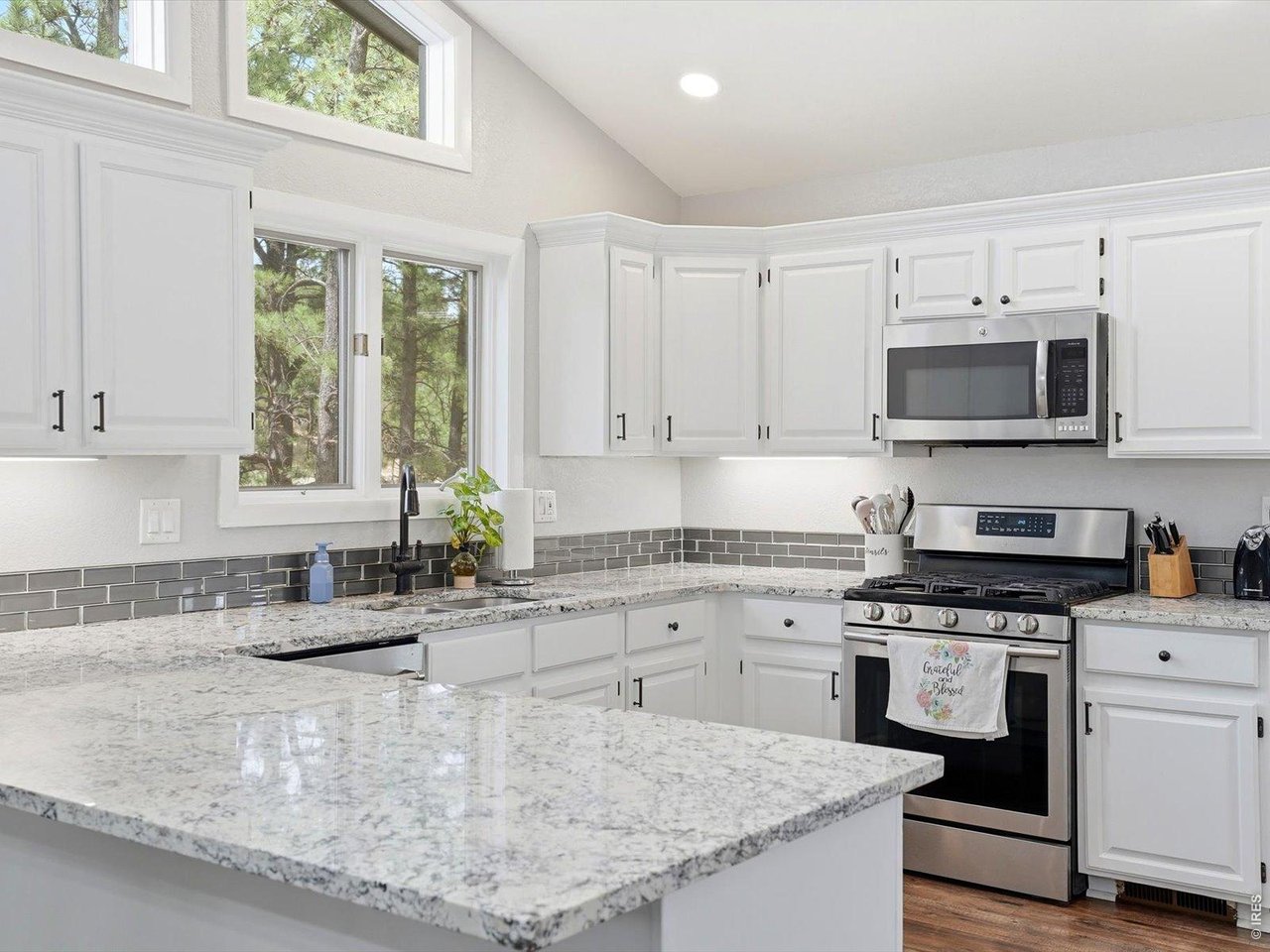 8987 Village Pines Cir