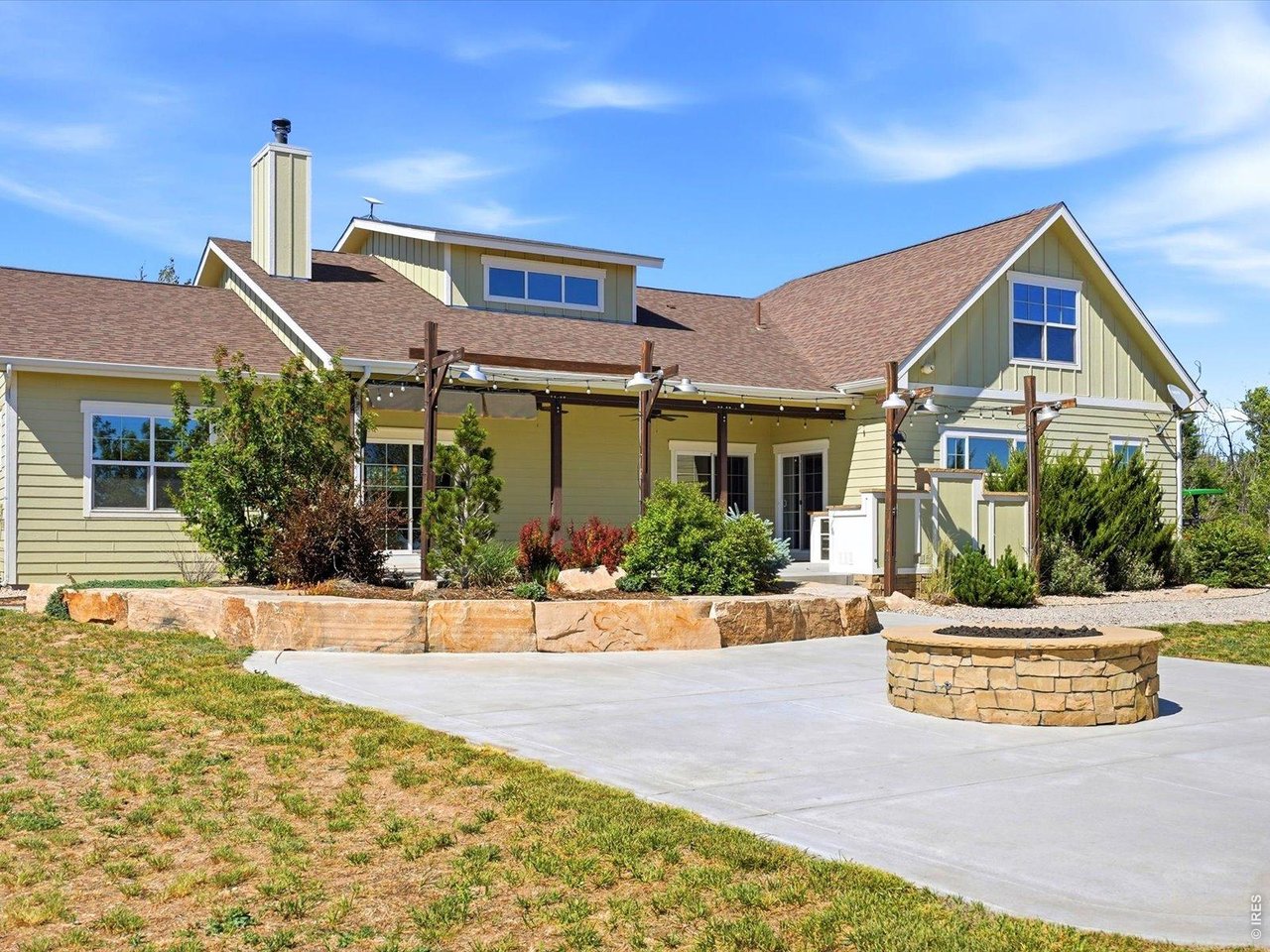 939 W County Road 74
