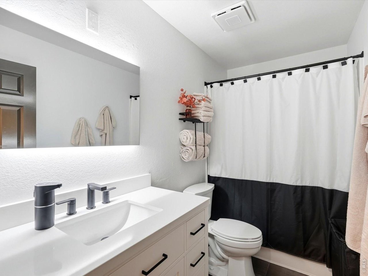 5239 W 13th Street Rd
