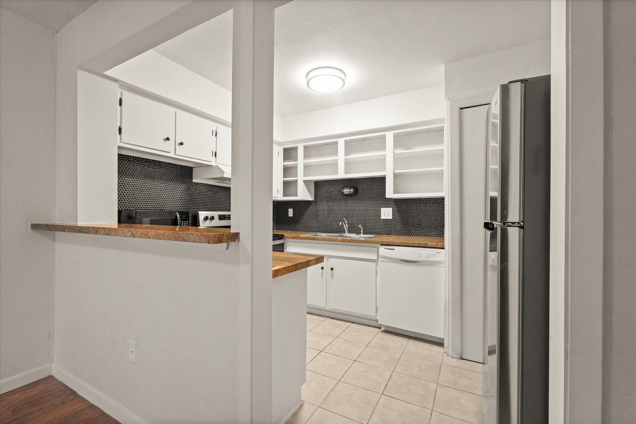 5305 Fleetwood Oaks Drive 274
