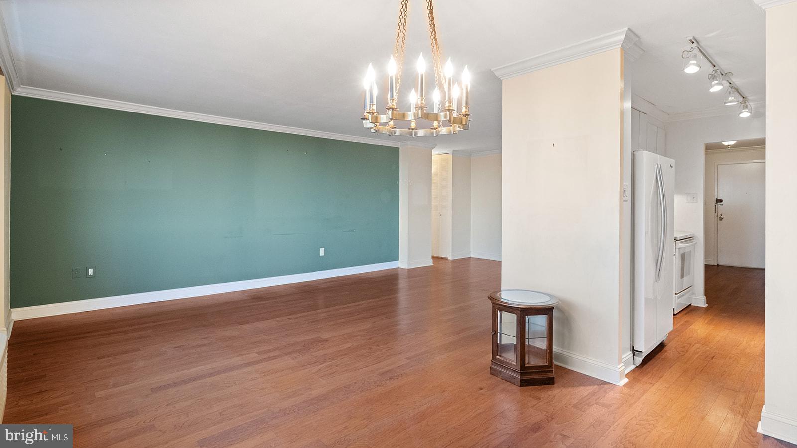 1901 JOHN F KENNEDY BOULEVARD 2101