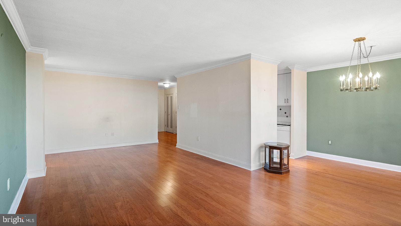 1901 JOHN F KENNEDY BOULEVARD 2101