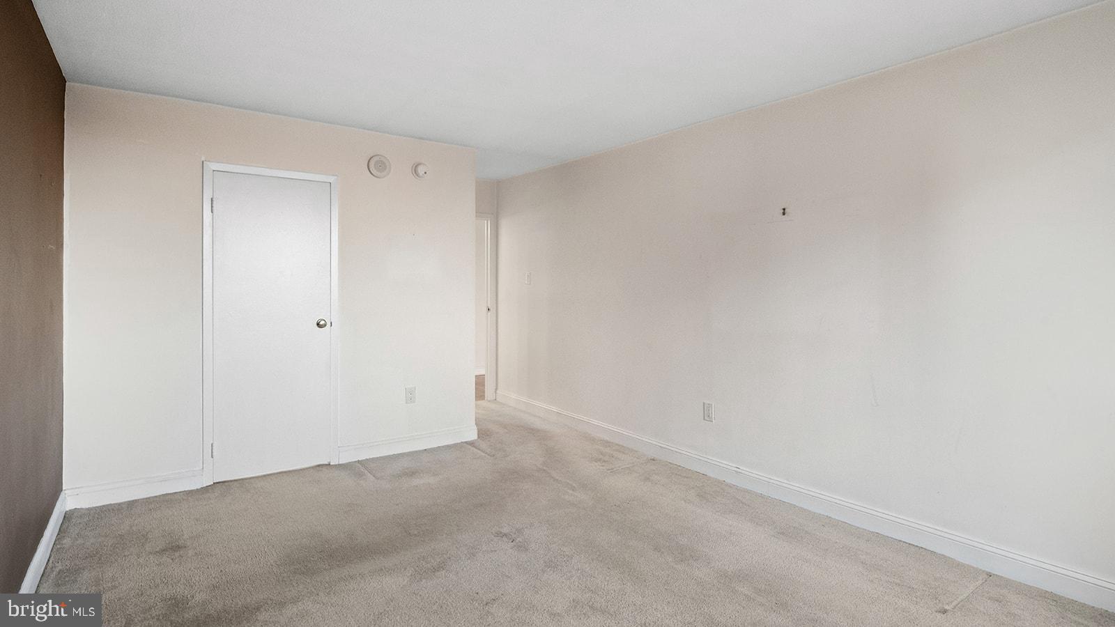 1901 JOHN F KENNEDY BOULEVARD 2101
