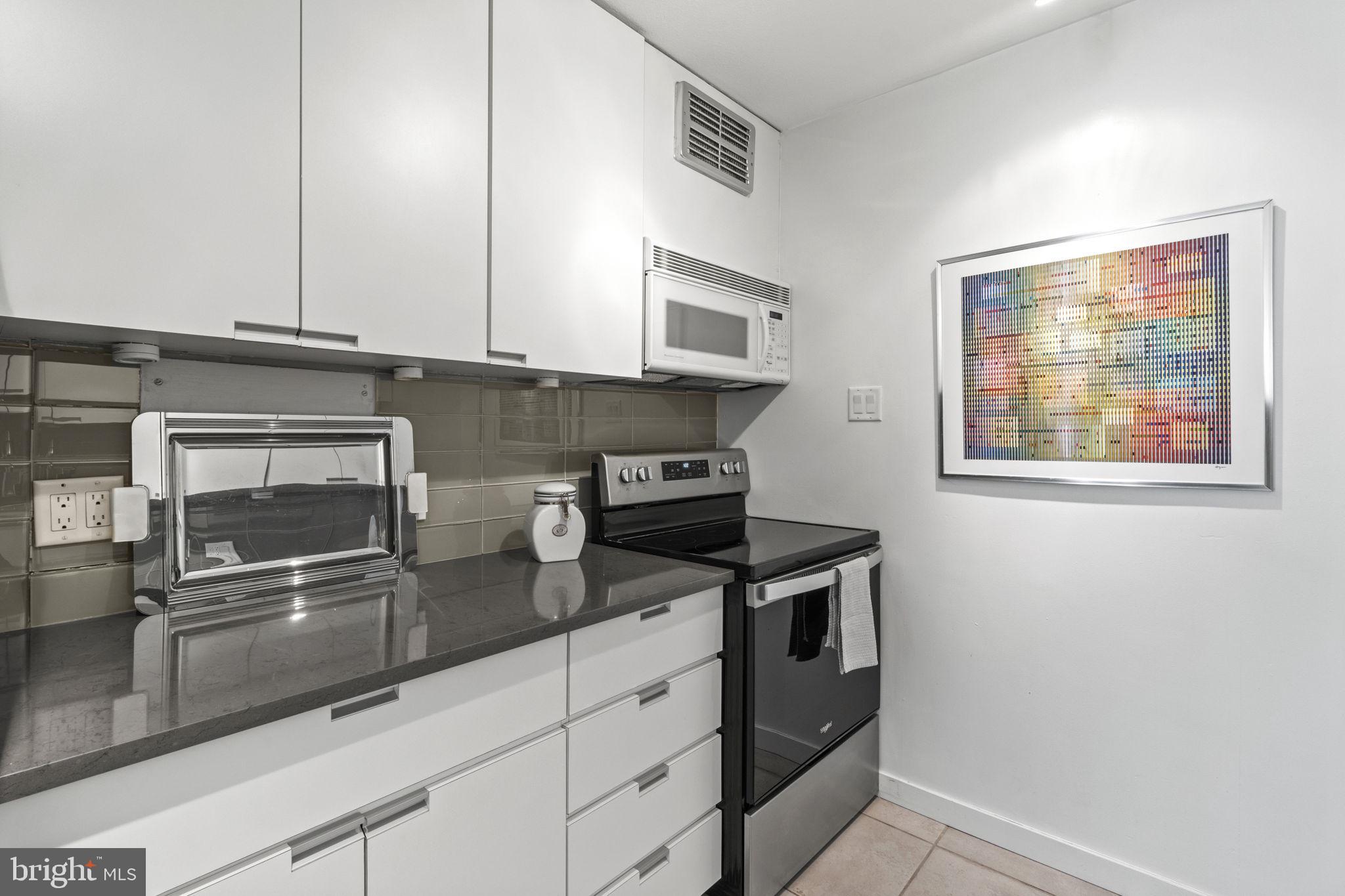 1901 JOHN F KENNEDY BOULEVARD 720